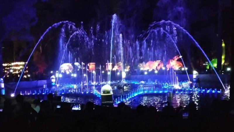 Dancing Fountains / Σιντριβάνια στο Κανάλι
