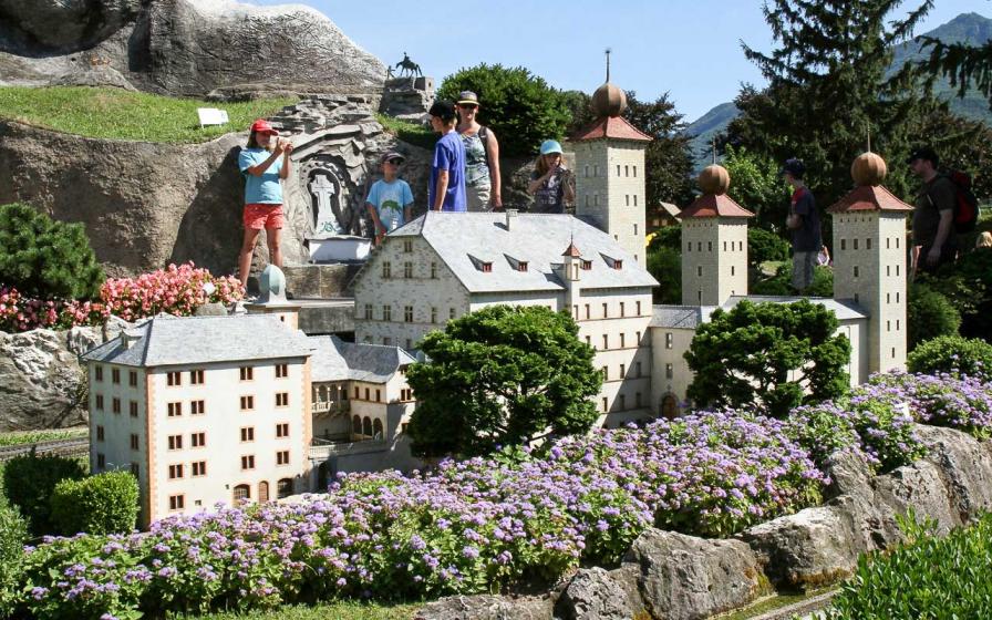 Swiss Miniatur