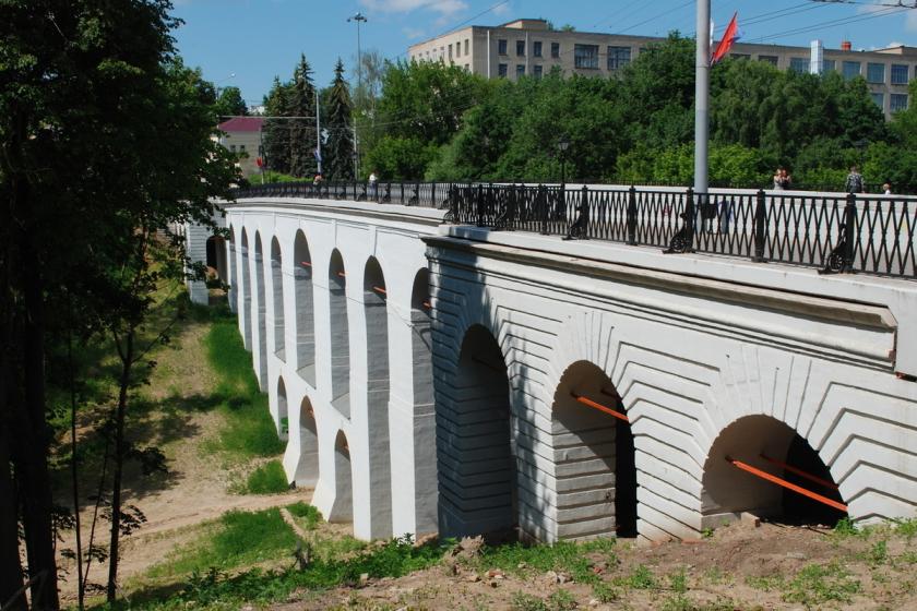 Каменный мост