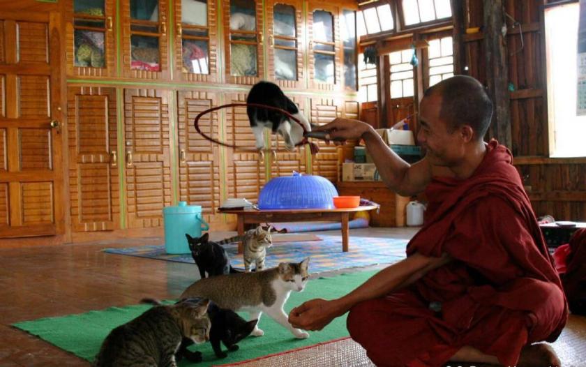 Nga Phe Chaung Monastery