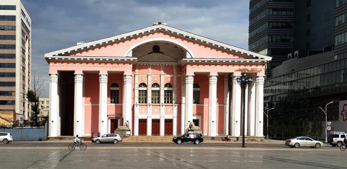 Театр оперы и балета Монголии
