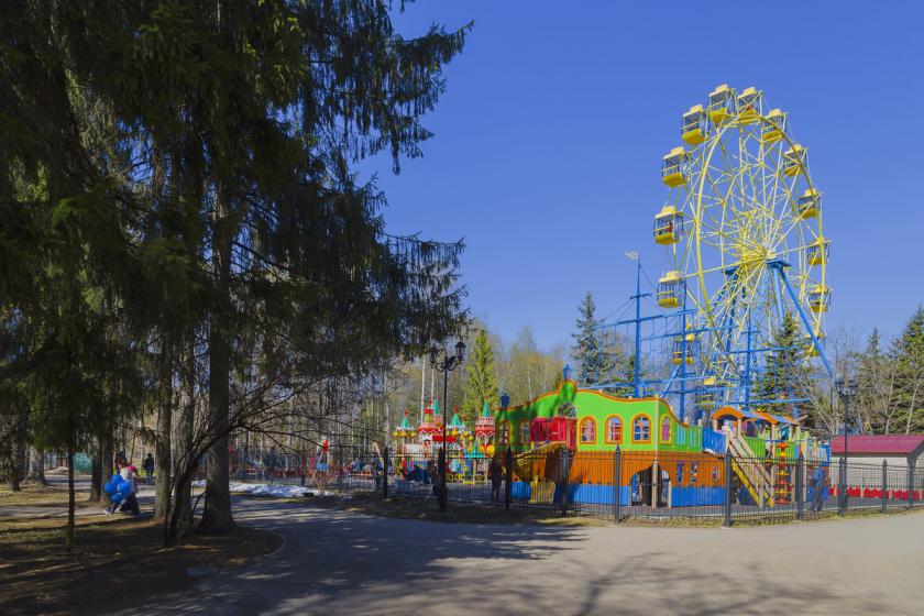 Колесо обозрения в Центральном парке культуры