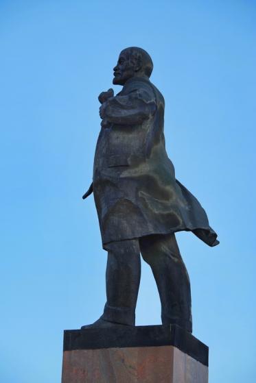 Памятник Ленину
