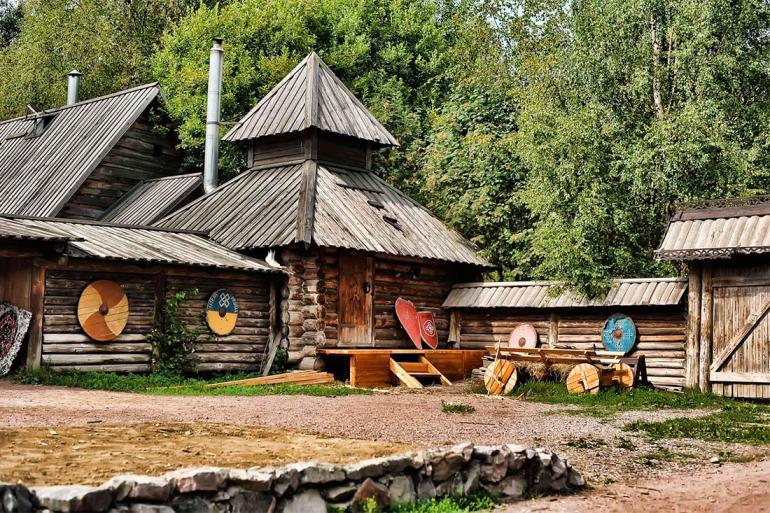 «Варяжский двор»