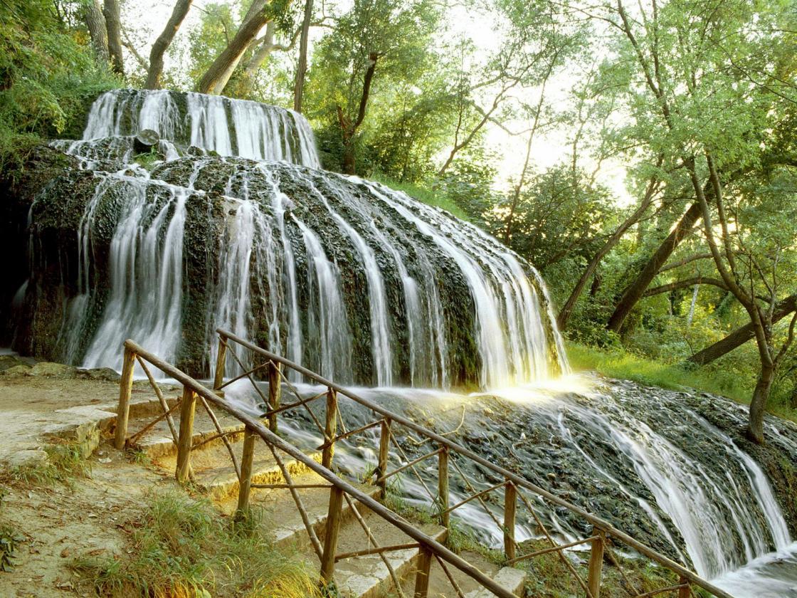 Природный парк Monasterio de Piedra