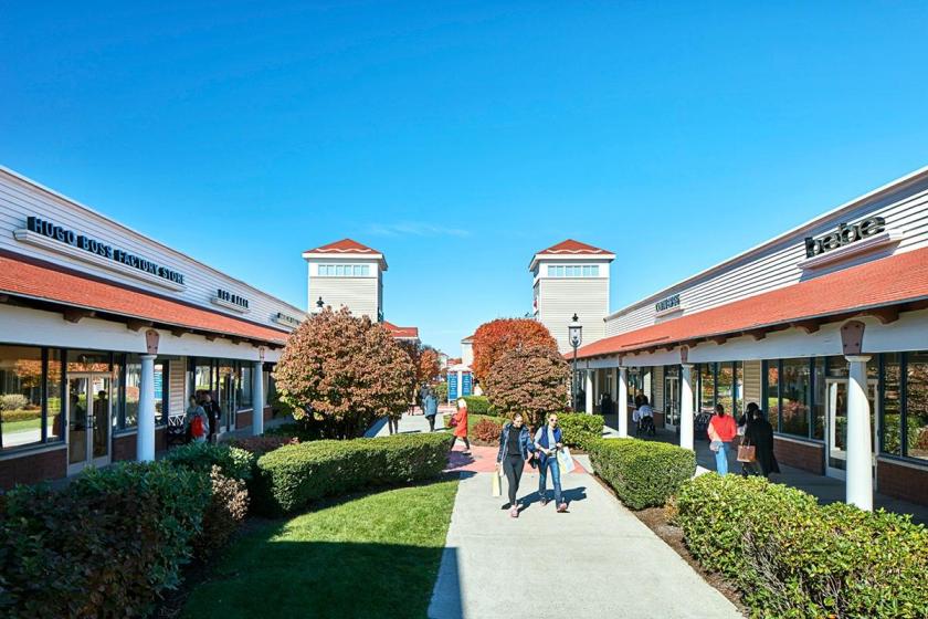 Wrentham Village Premium Outlets