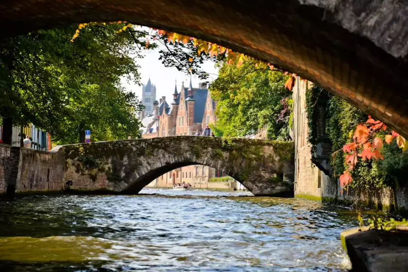 Пешеходный Conzett Bridge (каналы Гентский, Слёйсский и Остендский)