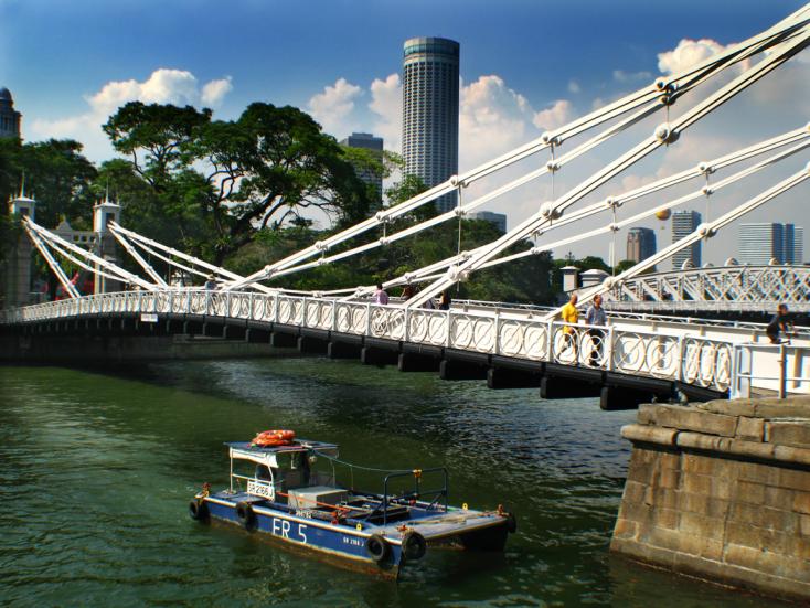 Cavenagh Bridge